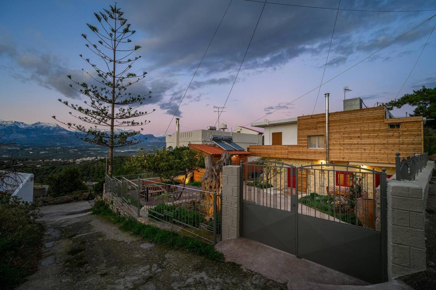 Physis Country House Near Matala Beach & Faistos Kouses Kültér fotó