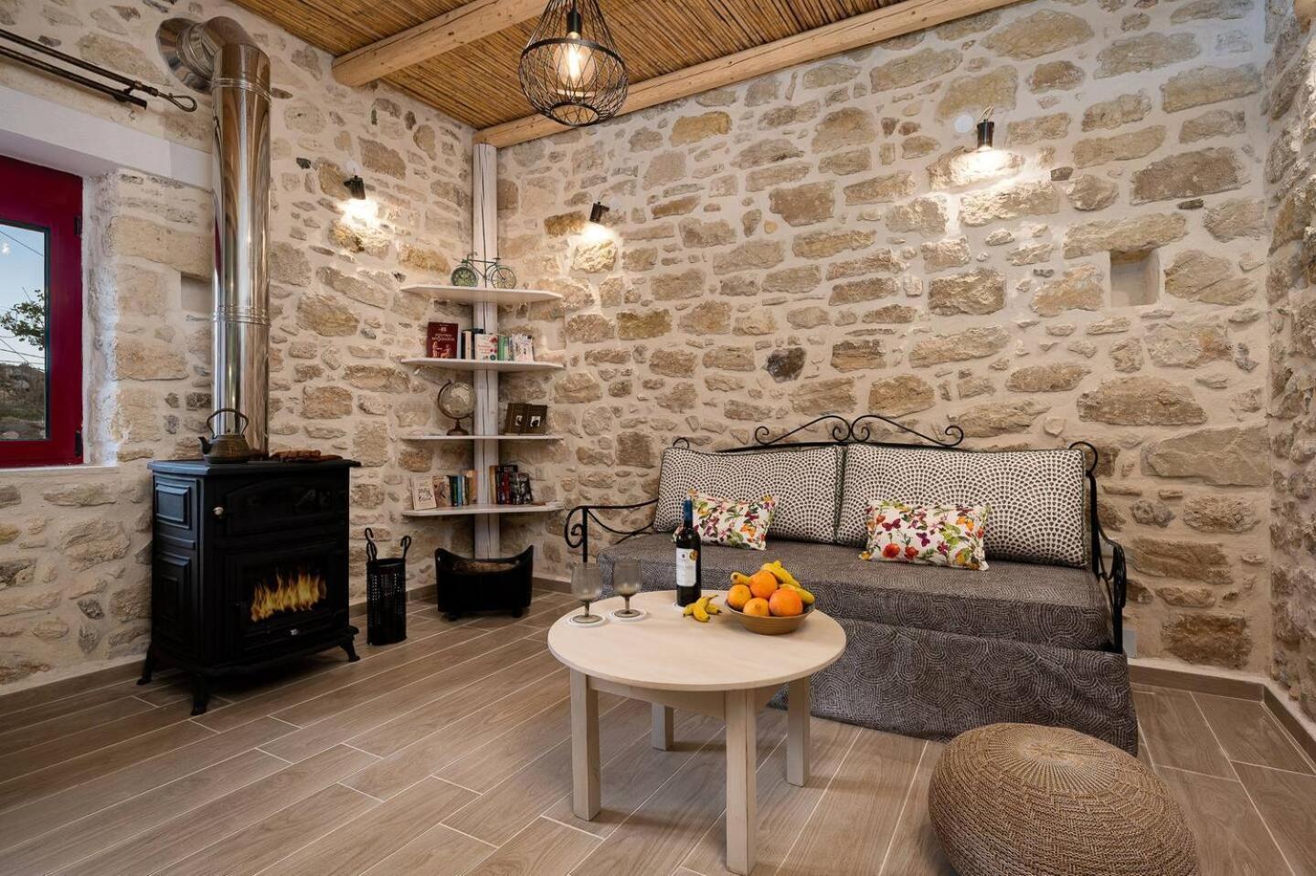 Physis Country House Near Matala Beach & Faistos Kouses Kültér fotó